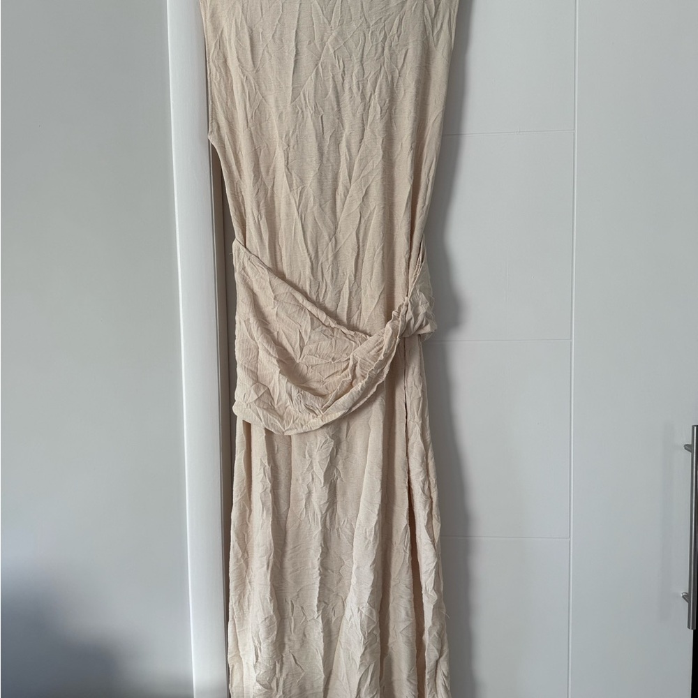Zara Elegant Cream Maxi Dress